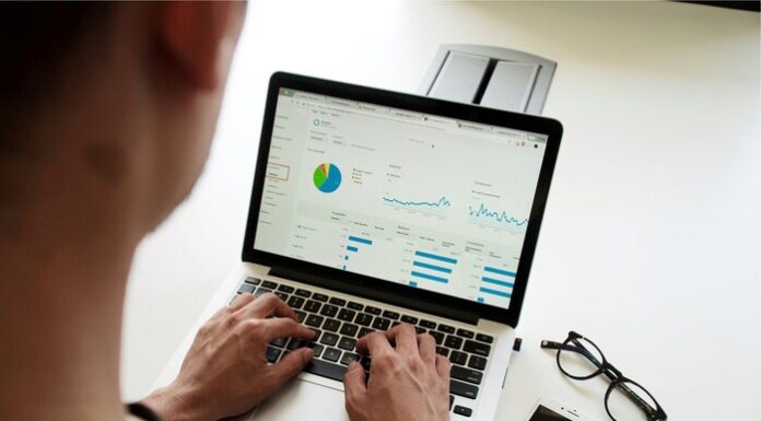 The Path to Becoming a Data Analyst: A Guide for College Students